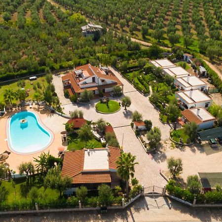 Residence Villantica Vieste Bagian luar foto