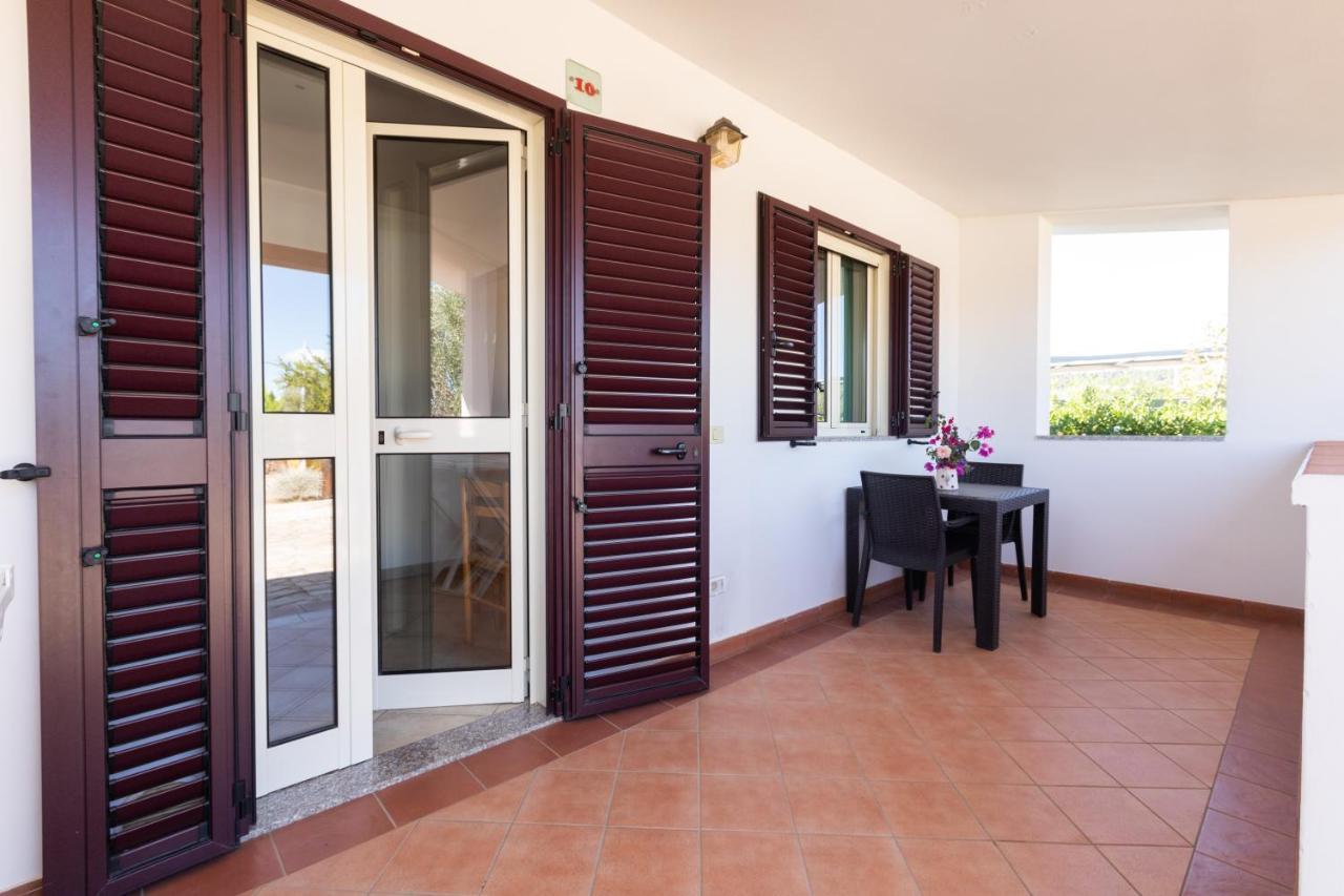 Residence Villantica Vieste Bagian luar foto