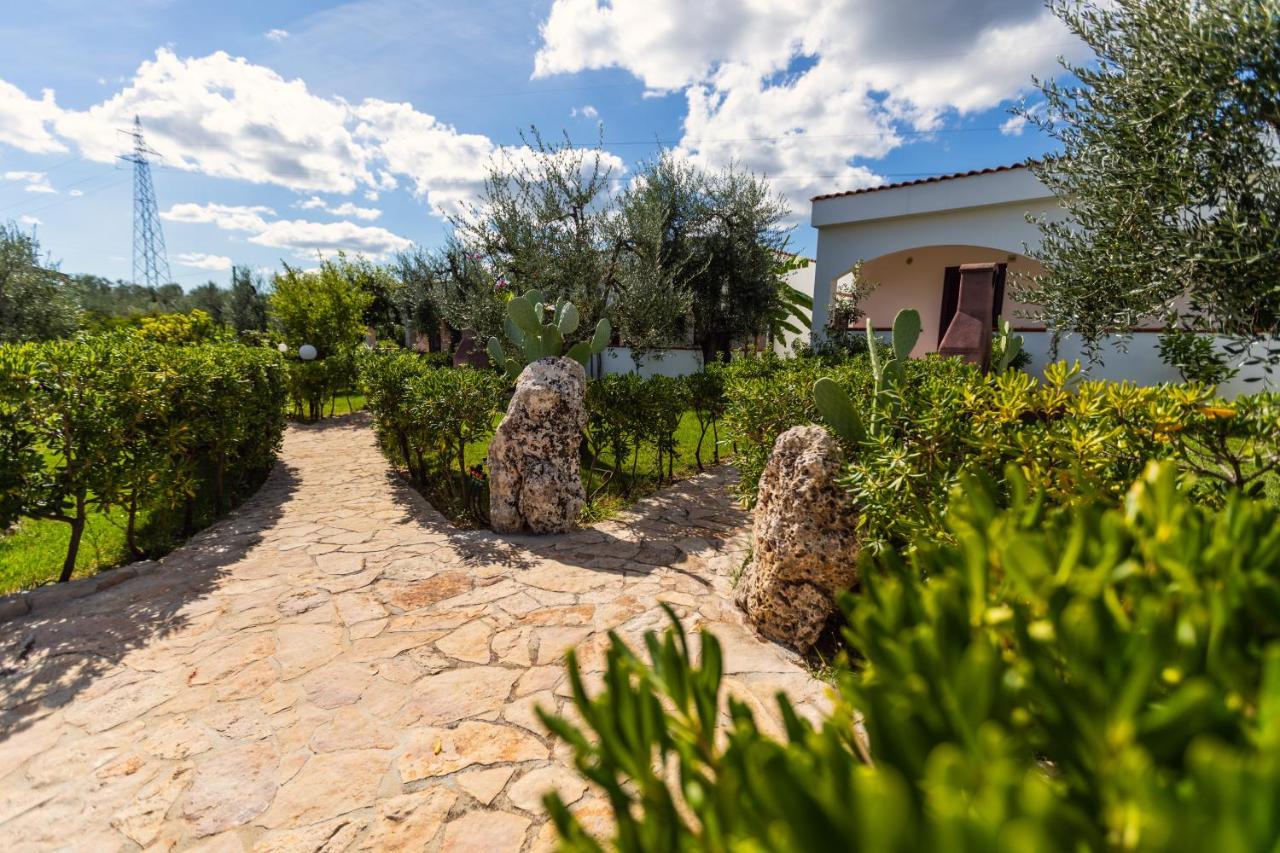 Residence Villantica Vieste Bagian luar foto